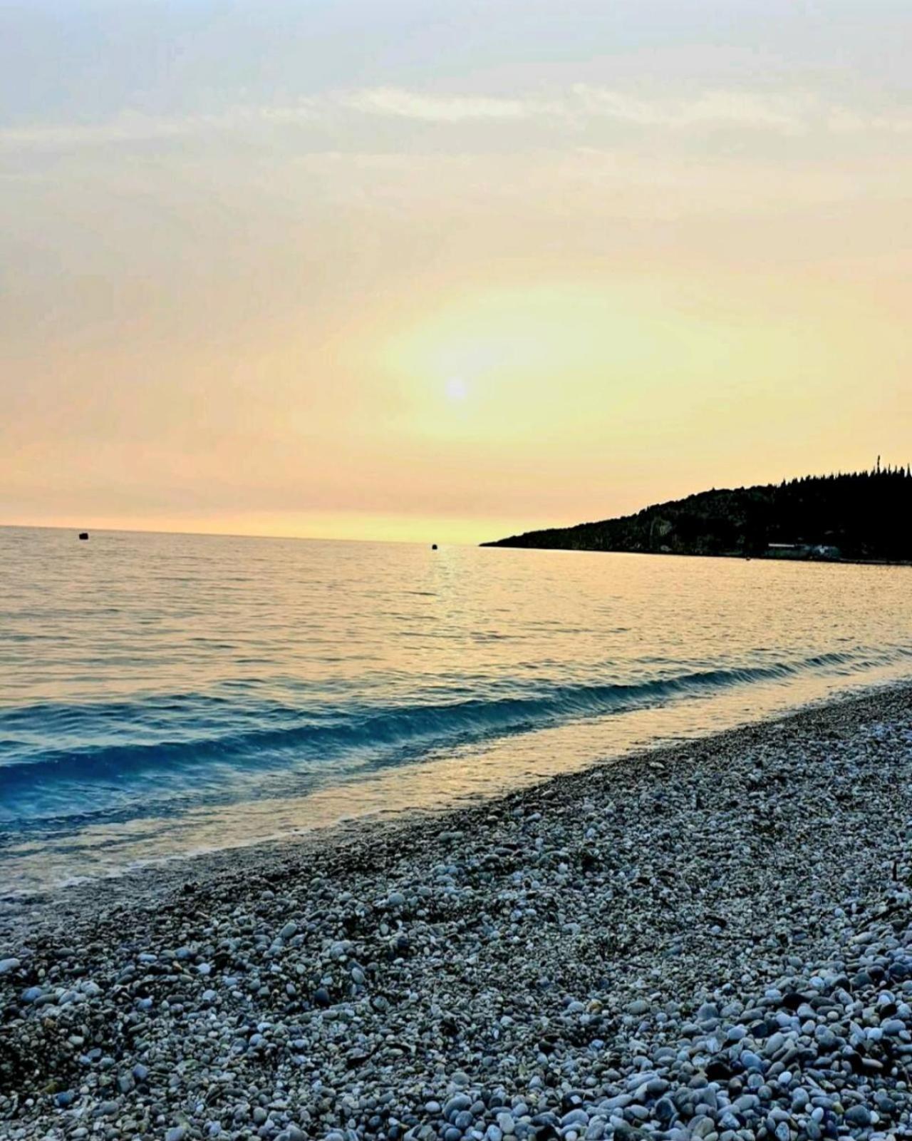 Philoxenia Guest House Himare Exterior foto