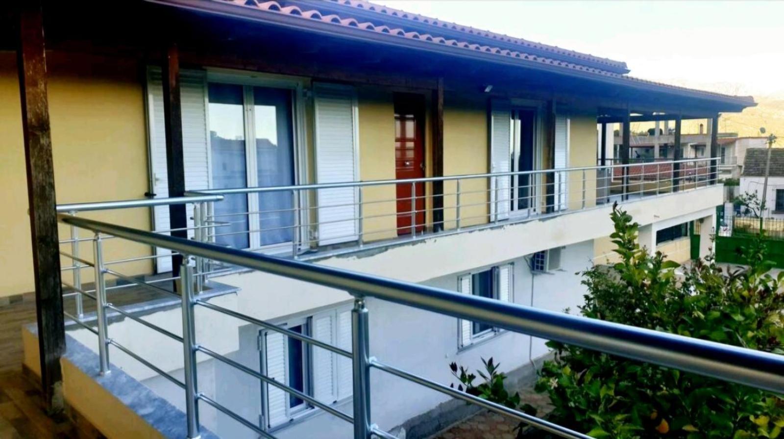 Philoxenia Guest House Himare Exterior foto